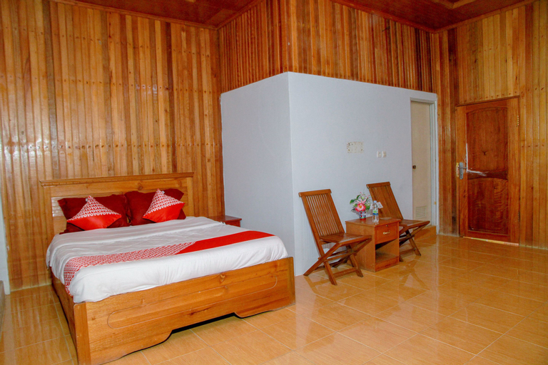 OYO 1278 Wina Beach Hotel, Palu