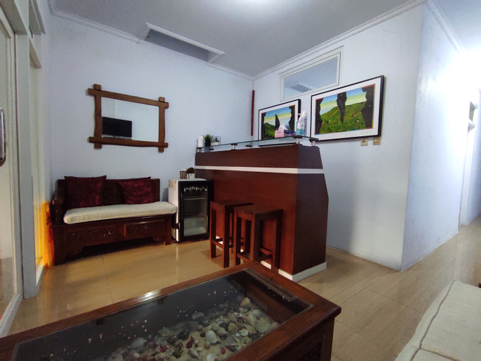 AR20 Guest House & Resto, Majalengka