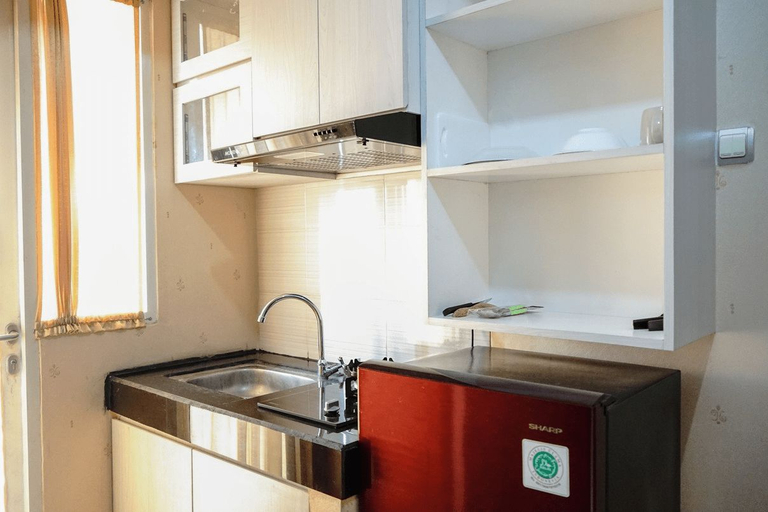 Others 3, Minimalist and Comfy Studio Green Lake View Apartment By Travelio, South Tangerang