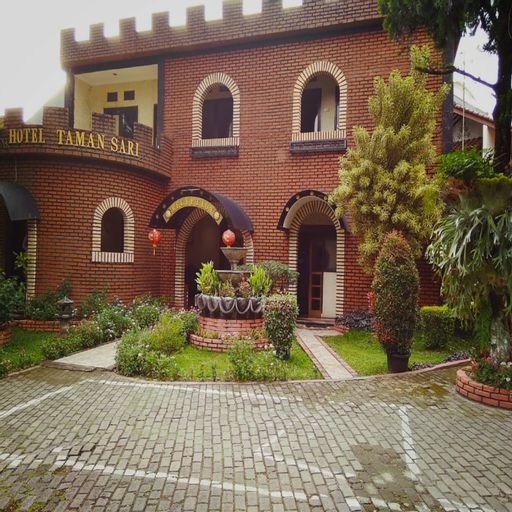 Hotel Taman Sari & Resort Sukabumi, Sukabumi
