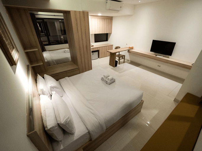 Bedroom 13