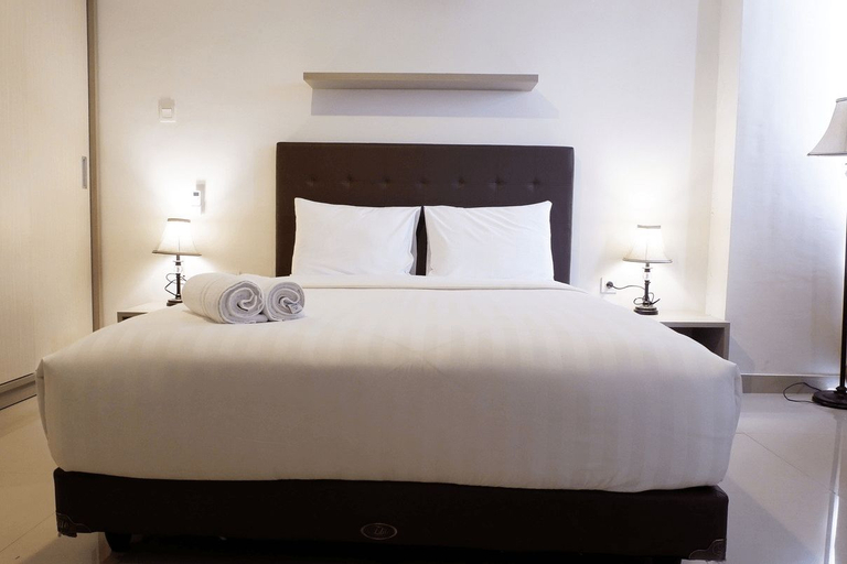 Best Price Studio Apartment The H Residence near MT Haryono By Travelio, East Jakarta