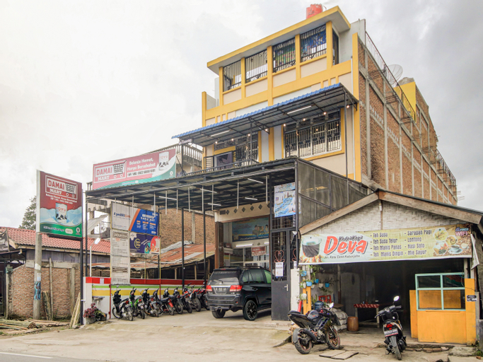 OYO 89995 Damai Guest House, Karo