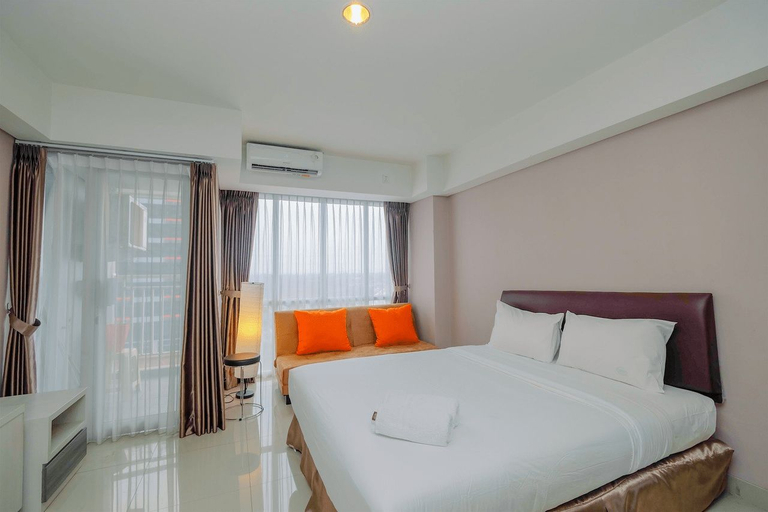 Fully Furnished Studio Apartment at H Residence By Travelio, Jakarta Timur