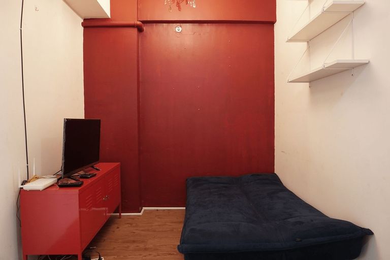 Cozy and Functional 1BR Green Pramuka Apartment By Travelio, Central Jakarta