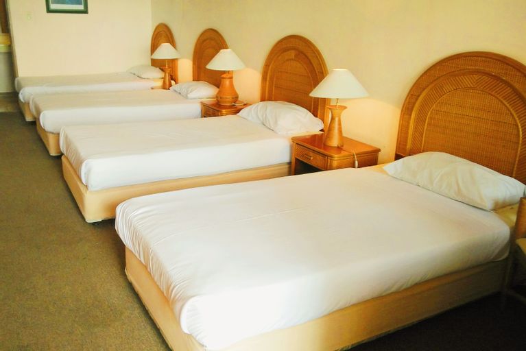 Bedroom 2, Puncak Inn Resort Hotel, Bogor