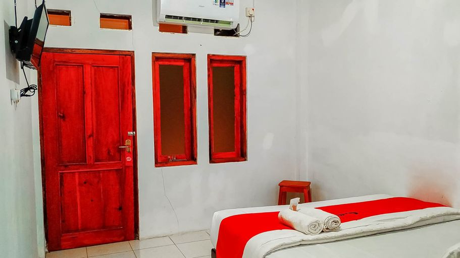 RedDoorz near Alun Alun Majalengka, Majalengka