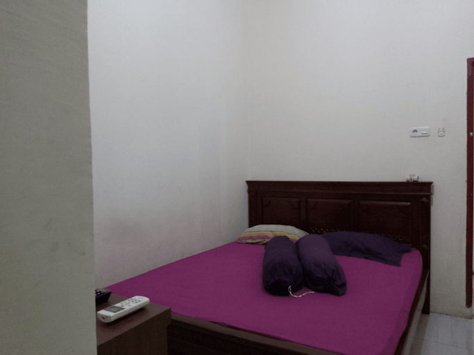 OYO 3259 Black Orange Homestay, Makassar