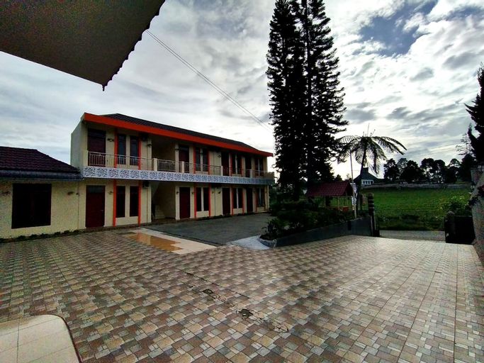 Sapo Karo Rest House, Karo