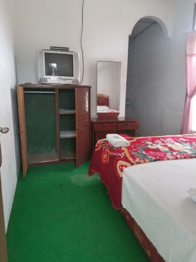 Bedroom 9