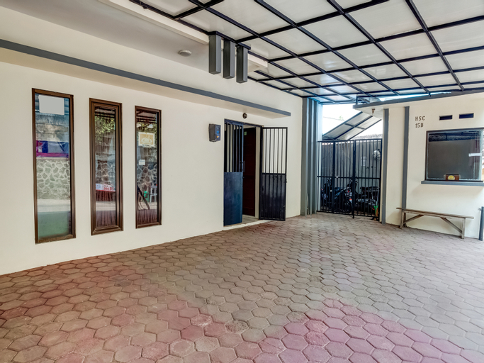 OYO 3878 Graha Hsc Syariah, Depok