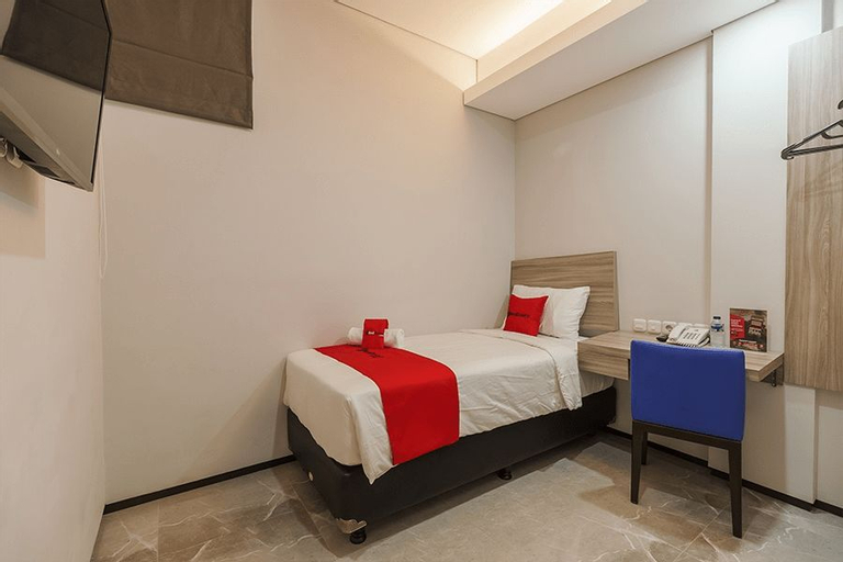 Bedroom 24