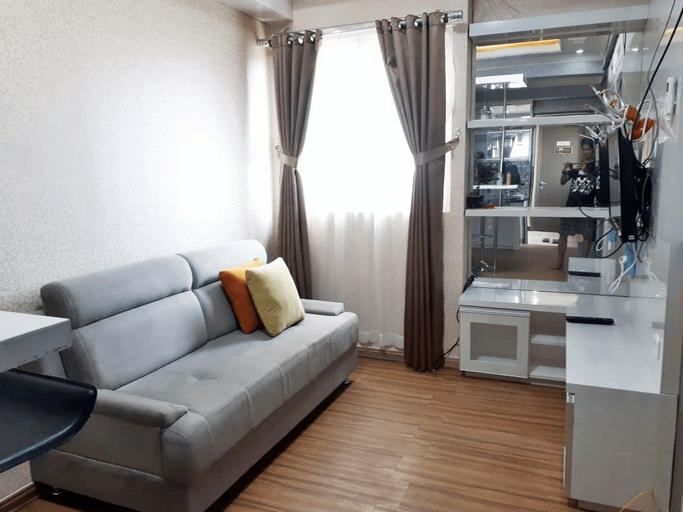 The Suite Metro Apartement by Fitri Kingpro, Bandung