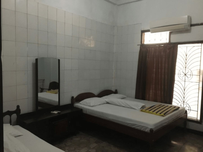 Bedroom 2, Hotel Matahari, Solo
