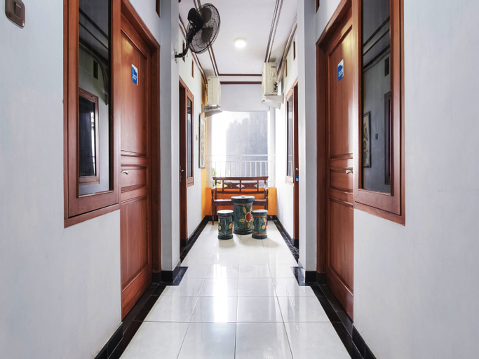 OYO 3892 Athaya Guesthouse Syariah, Yogyakarta