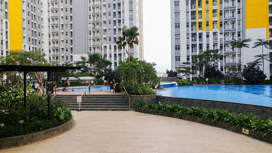 Exterior & Views, Clean 2BR Apartment @ Springlake Summarecon By Travelio, Bekasi