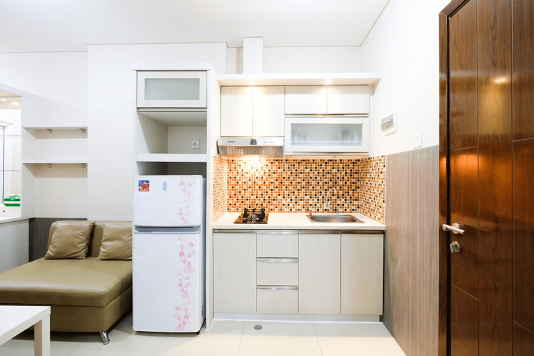 Modern 2BR Northland Apartment near Ancol By Travelio, North Jakarta