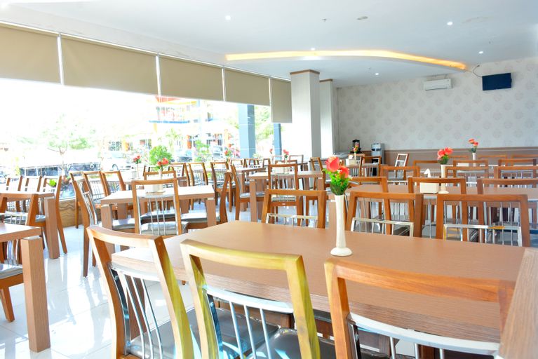 Food & Drinks 5, SALLO HOTEL SENGKANG, Wajo
