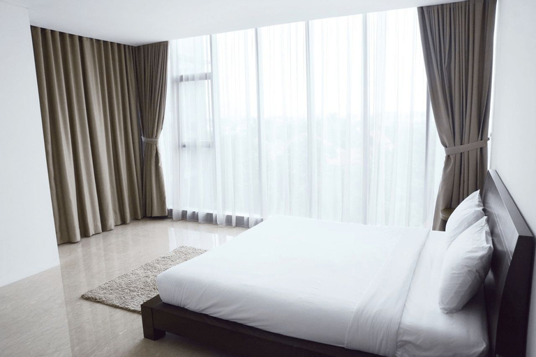 Bedroom 2, Comfy 1BR L'Avenue Apartment By Travelio, South Jakarta