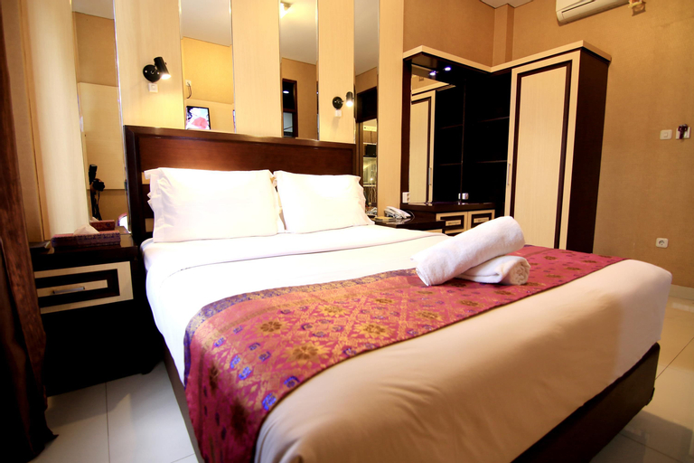 Bedroom 3, Latief Inn Hotel, Bandung