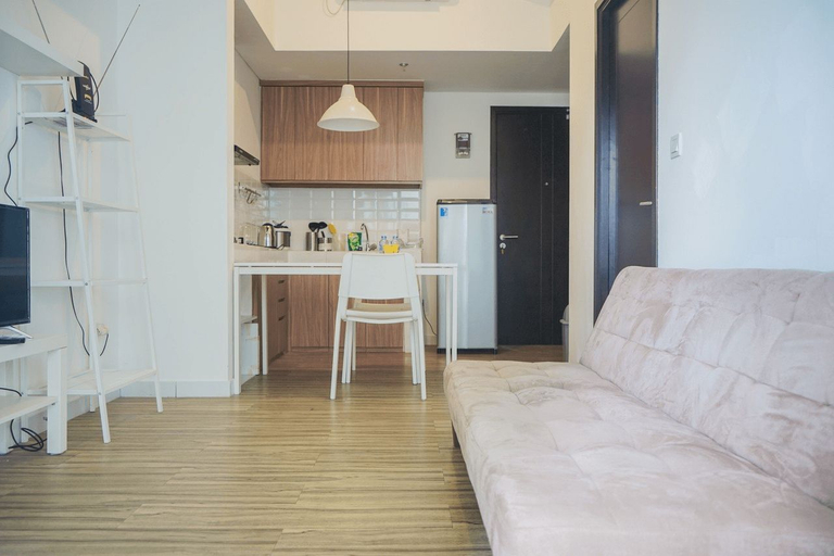 Others 2, Minimalist and Comfortable 1BR Casa De Parco Apartment By Travelio, Tangerang