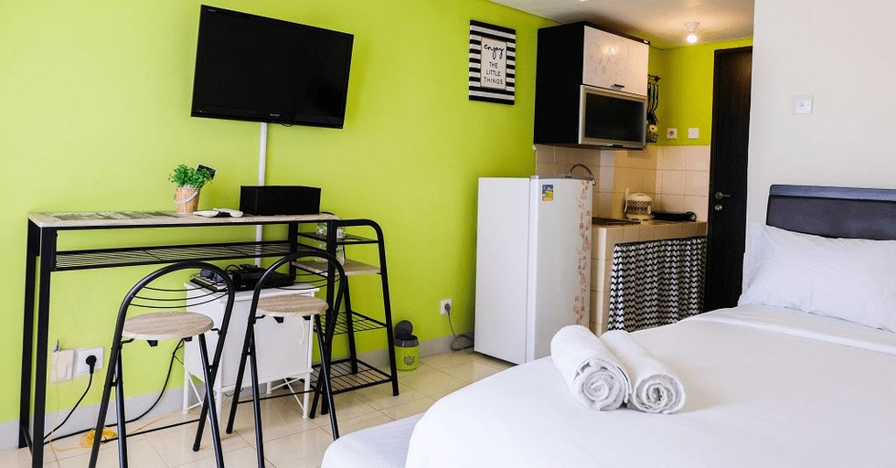 Others 3, Cozy Studio Serpong Greenview Apartment By Travelio, South Tangerang