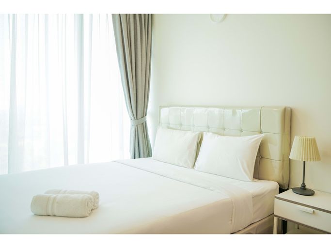 Cozy and Relax Studio Room @ Tree Park BSD Apartment By Travelio, South Tangerang