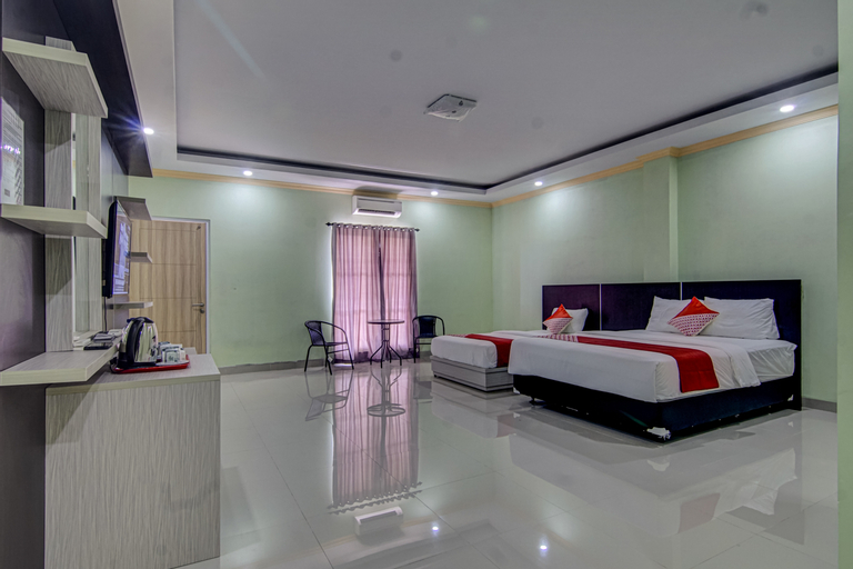 OYO 3963 Safira Homestay Syariah, East Jakarta