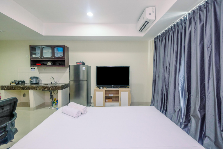Bedroom 3, Cozy with Minimalist Style Studio Apartment Nine Residence By Travelio, Jakarta Selatan