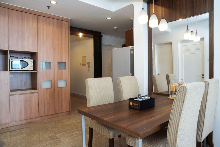 Dining Room 5, Luxurious 3BR Apartment at FX Residence Sudirman By Travelio, Central Jakarta