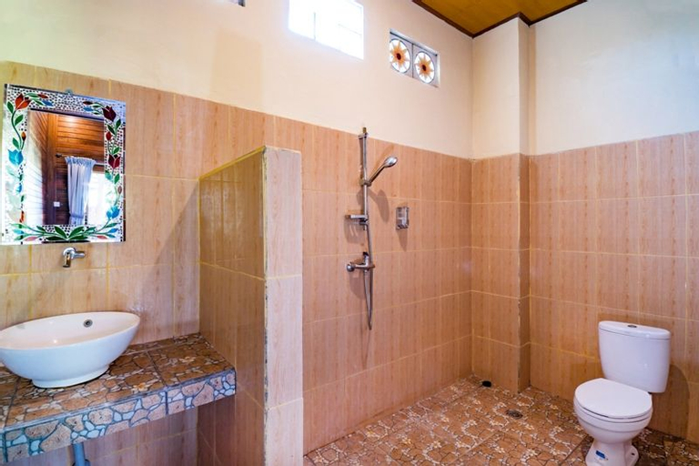 Bathroom 4