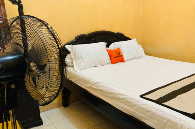 Bedroom 23