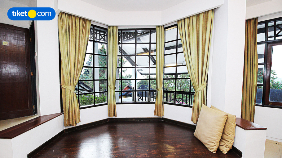 Public Area, Gunung Geulis Cottages, Bogor