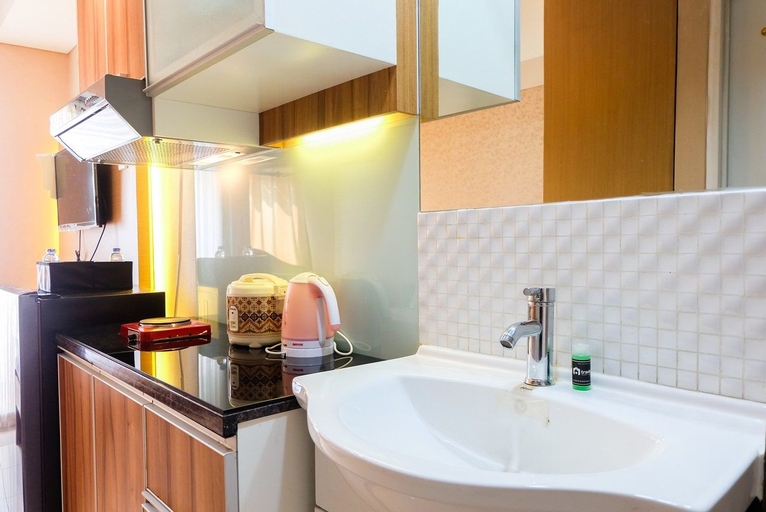 Others 4, Cozy Studio Green Lake Sunter Apartment By Travelio, Jakarta Utara