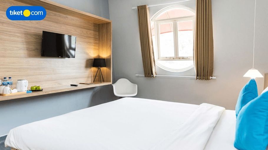 Bedroom 24
