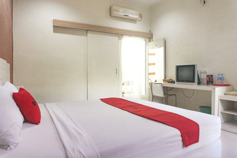 RedDoorz Syariah @ Garuda Street Sumbawa (temporarily closed), Sumbawa