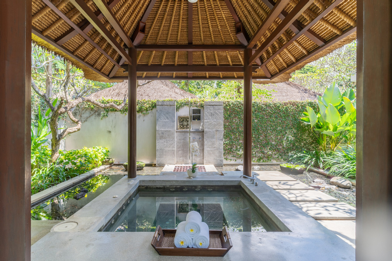 Swimming Pool 3