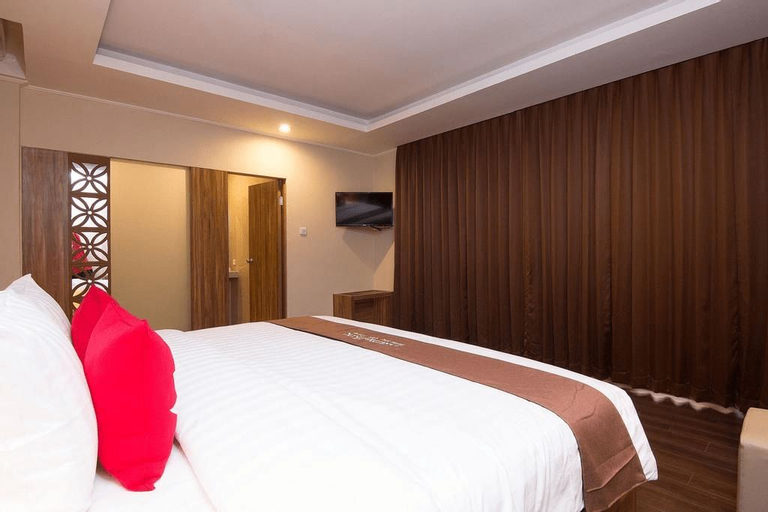 Bedroom 18