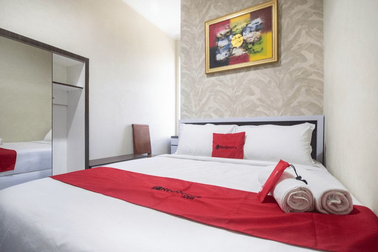 RedDoorz Syariah @ Hotel 91 Jember, Jember