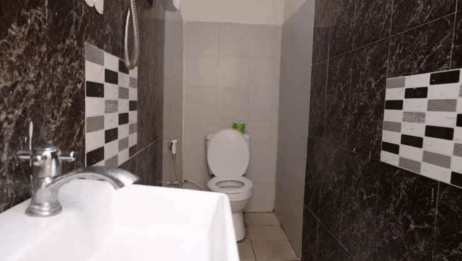 Bathroom 5, Green Town Hotel & Resort - Kuah, Langkawi