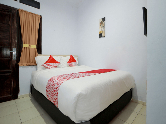 Bedroom 1, OYO 2209 Shanum Ileana Ar, Bengkulu