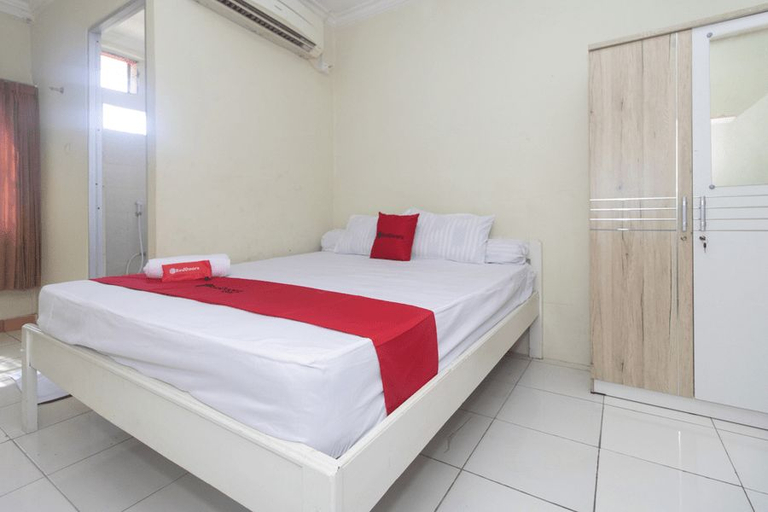 Bedroom 3, RedDoorz @ Frans Seda Kupang, Kupang
