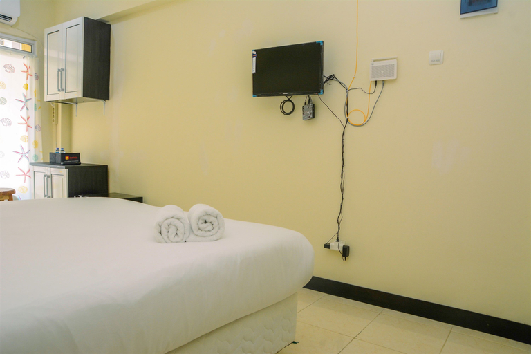 Bedroom 2, Strategic Studio Apartment at Casablanca East By Travelio, Jakarta Timur