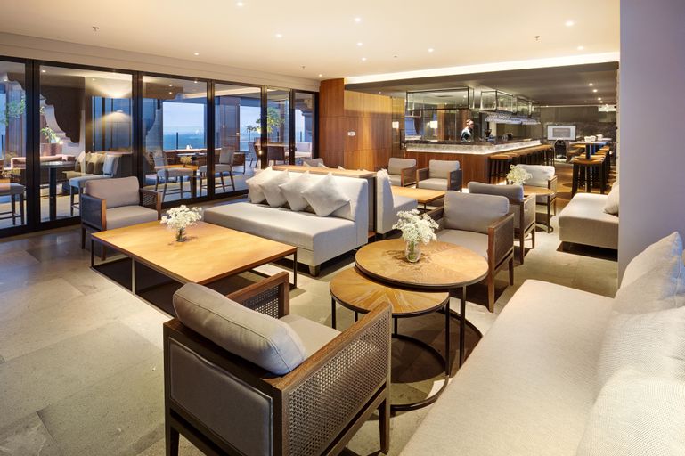 Dining Room 24