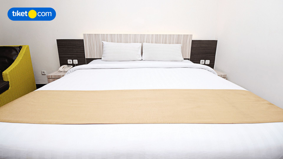 Bedroom 30