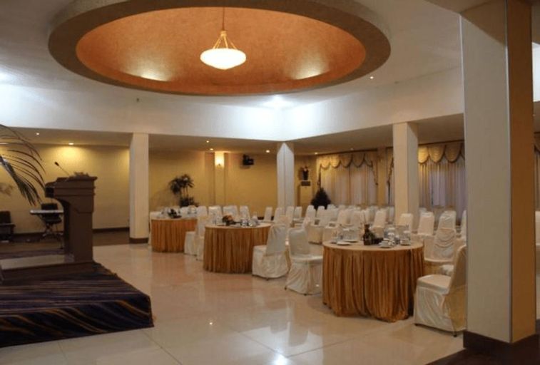 Mahkota Kayong Hotel Sukadana, Kayong Utara