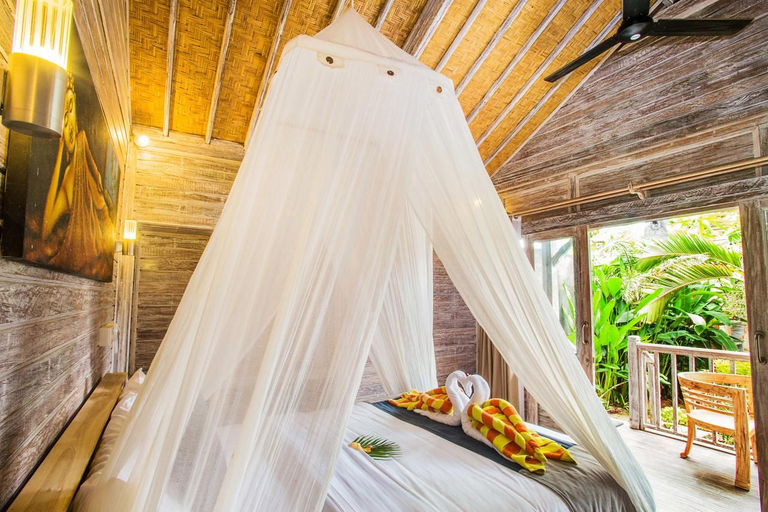 Bedroom 5, The Syron Huts, Klungkung