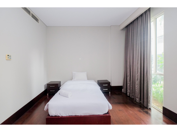 Relaxing Pearl Garden 3BR Apartment By Travelio, South Jakarta
