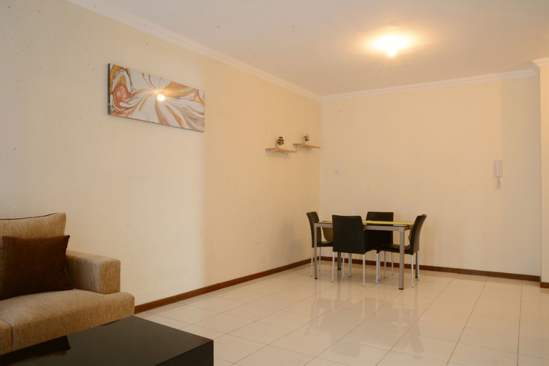 Luxury Design 3BR Grand Palace Kemayoran Apartment With Private Bathtub By Travelio, Central Jakarta