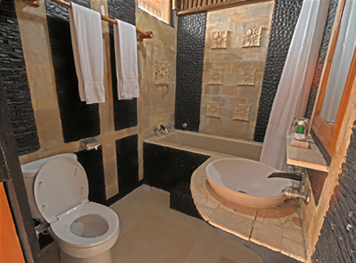 Bathroom 3